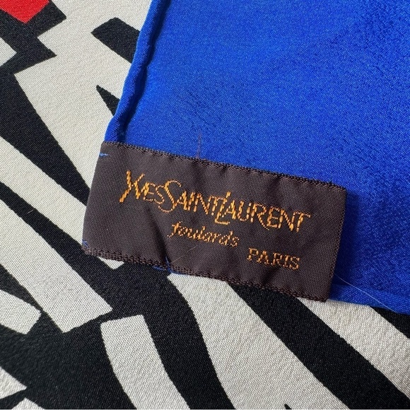YSL Vintage 80s Blue Abstract Silk Scarf 34" - Picture 7 of 9